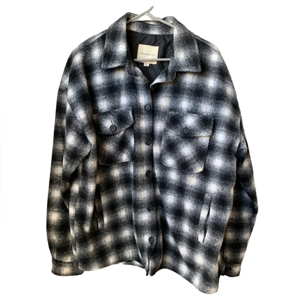 THREAD & SUPPLY Women’s Black & White Heavy Flannel Plaid Button-down Shirt